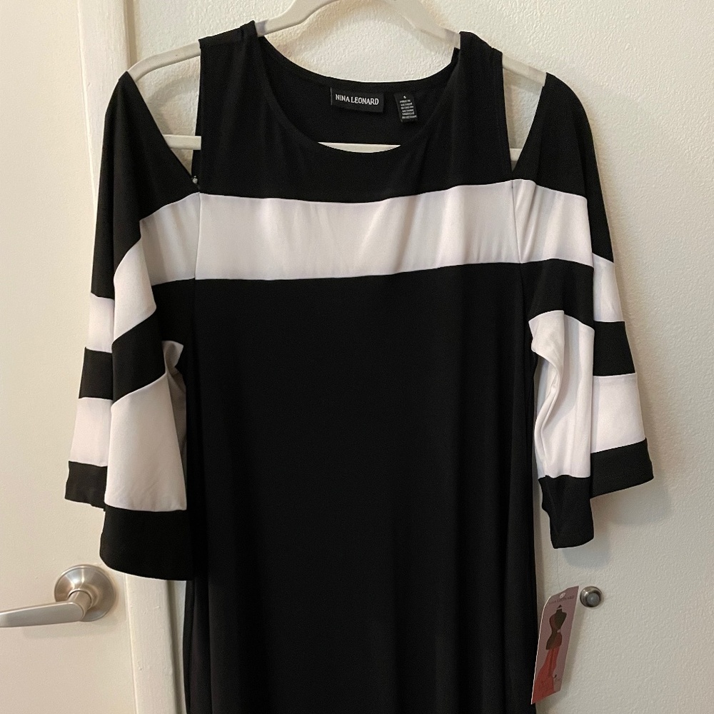 NWT NEVER WORN Nina Leonard Black & White cold shoulder dress SZ 4